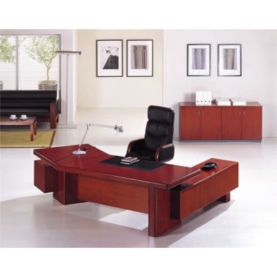 executive style computer desk